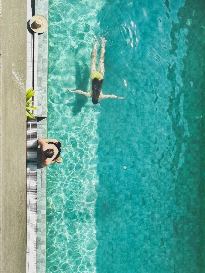 Sky Beach Maldives - Dhiffushi Buitenkant foto